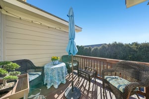 Baverton Dr-S1712-037.jpg