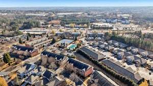 Baverton Dr-S1712-055.jpg