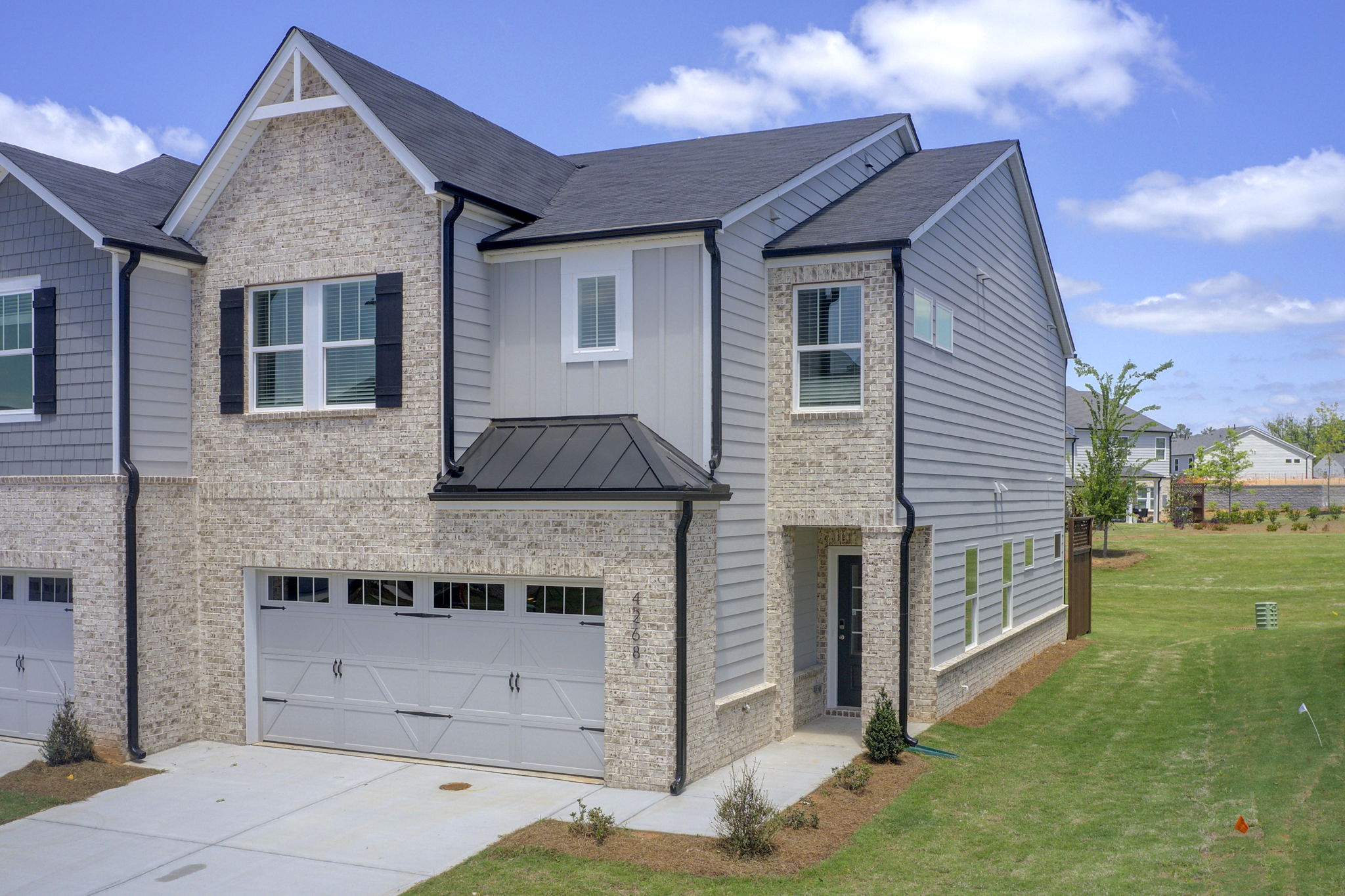 32 Aerial Exterior Front + Side B