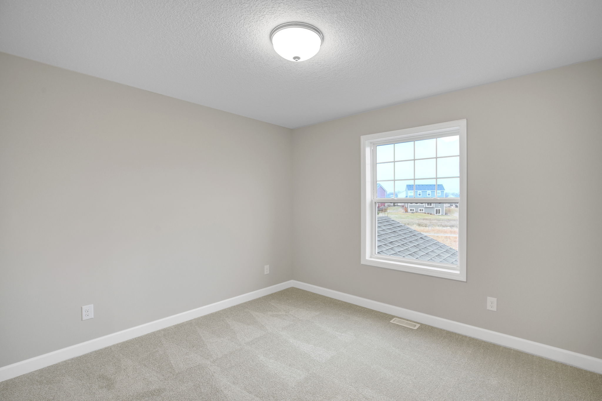  4268 Woodland Cove Pkwy, Minnetrista, MN 55331, US Photo 33