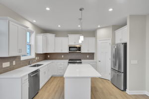  4268 Woodland Cove Pkwy, Minnetrista, MN 55331, US Photo 17