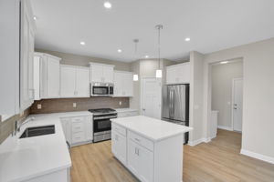 4268 Woodland Cove Pkwy, Minnetrista, MN 55331, US Photo 16