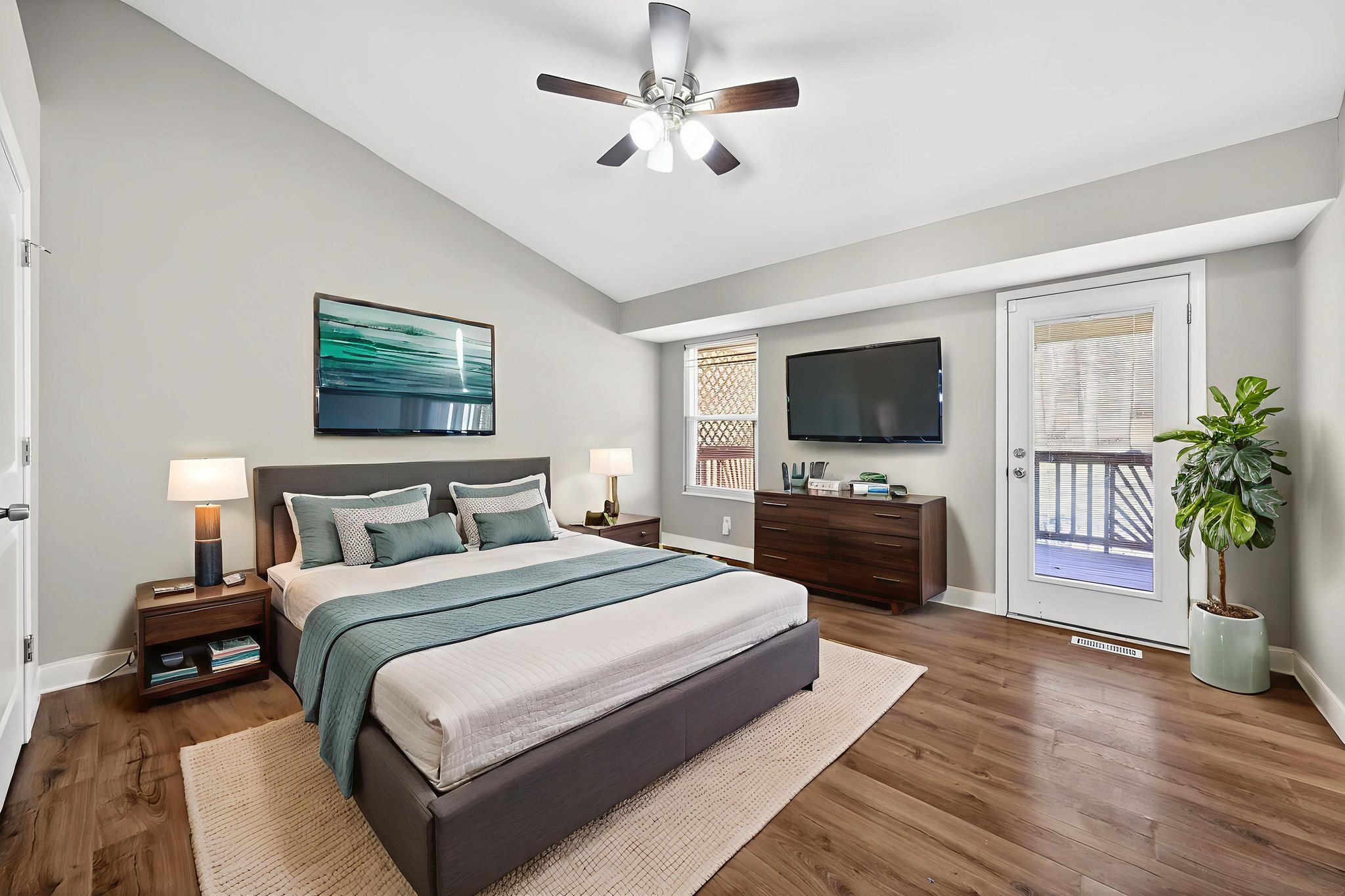 _JP_8886 virtually staged.jpeg