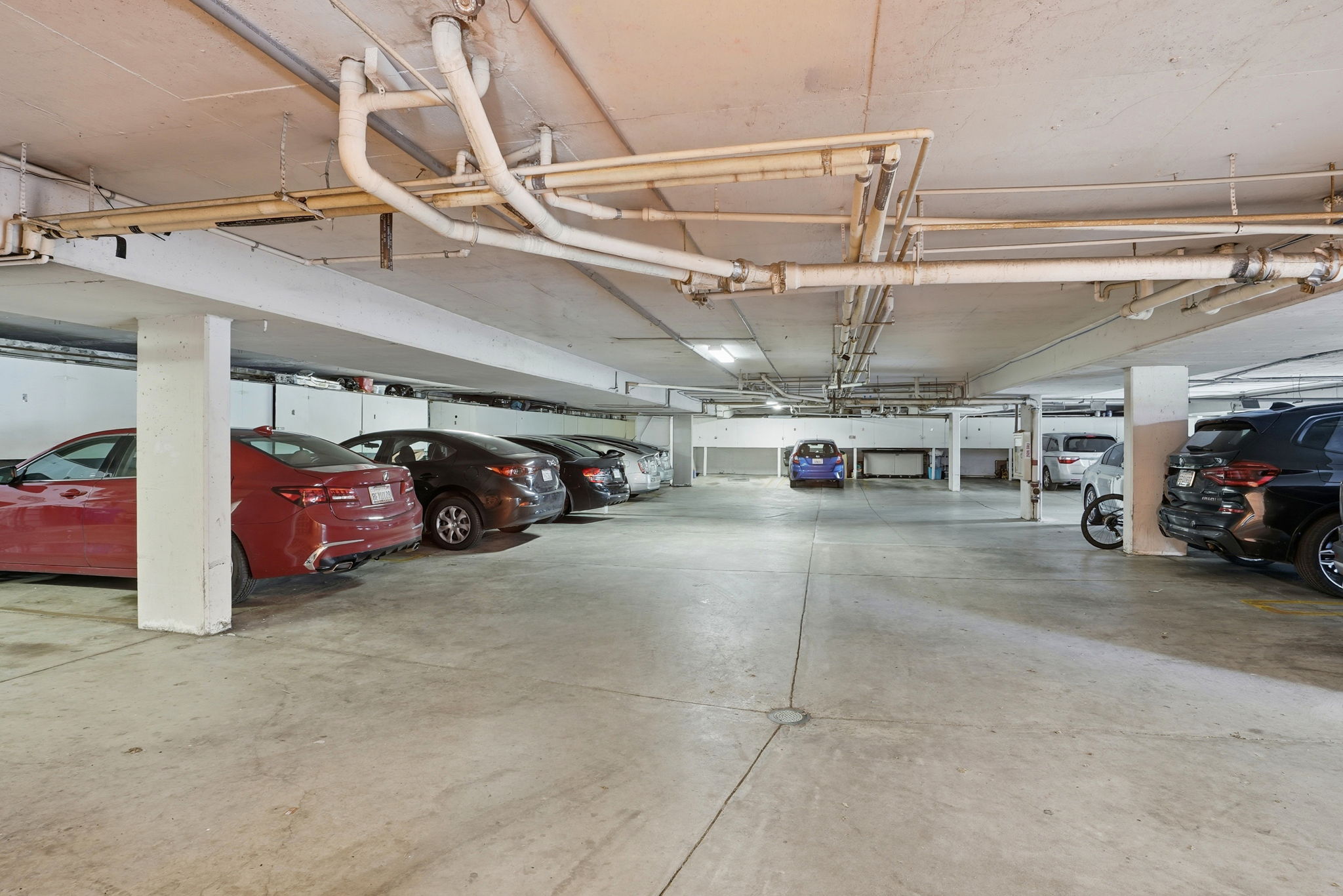 024_F8_427 Lagunitas Ave 305
