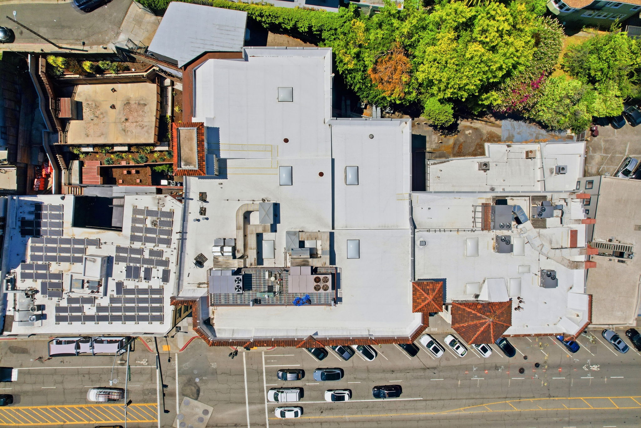 006_F8_AERIAL_427 Lagunitas Ave