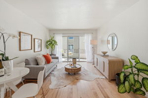 010_F8_427 Lagunitas Ave 305