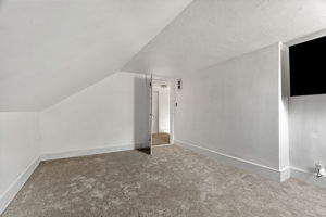  Photo 51