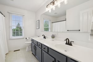Quincy Pl-1806-050.jpg