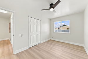 024_F8_4270 Solar Cir