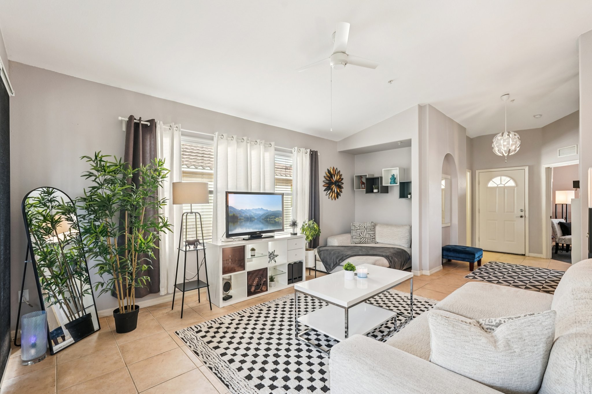 Vicenza Dr D40-S2003-009.jpg