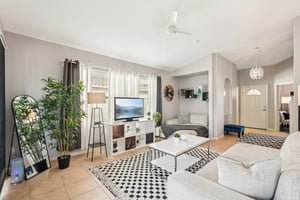 Vicenza Dr D40-S2003-009.jpg