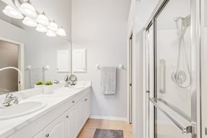 Vicenza Dr D40-S2003-022.jpg