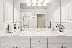 Vicenza Dr D40-S2003-025.jpg