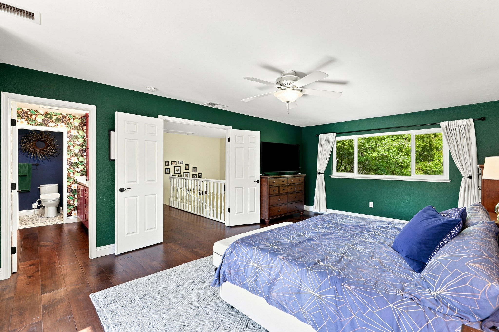  Photo 28