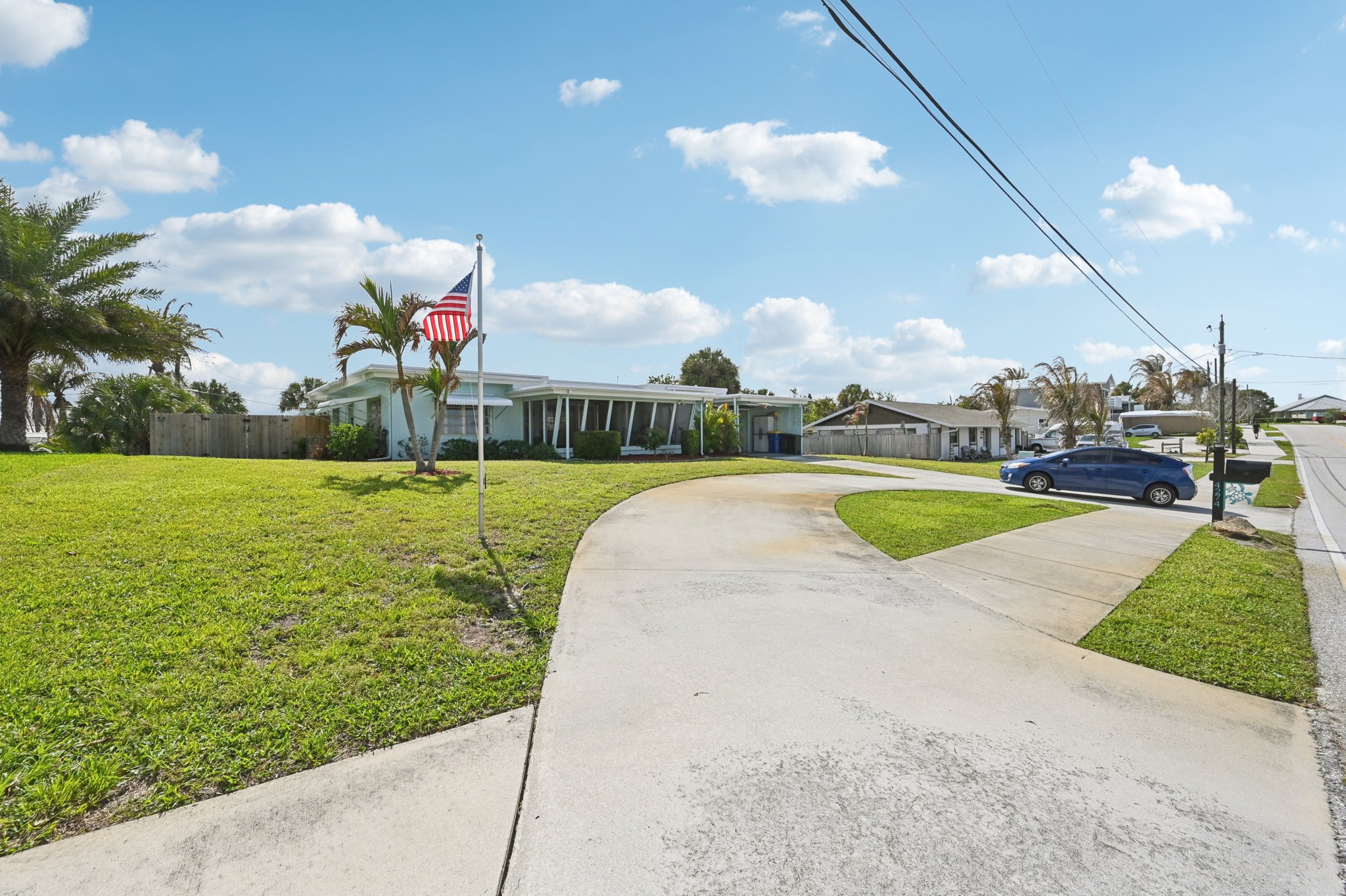 NE Skyline Dr-S1204-004.jpg