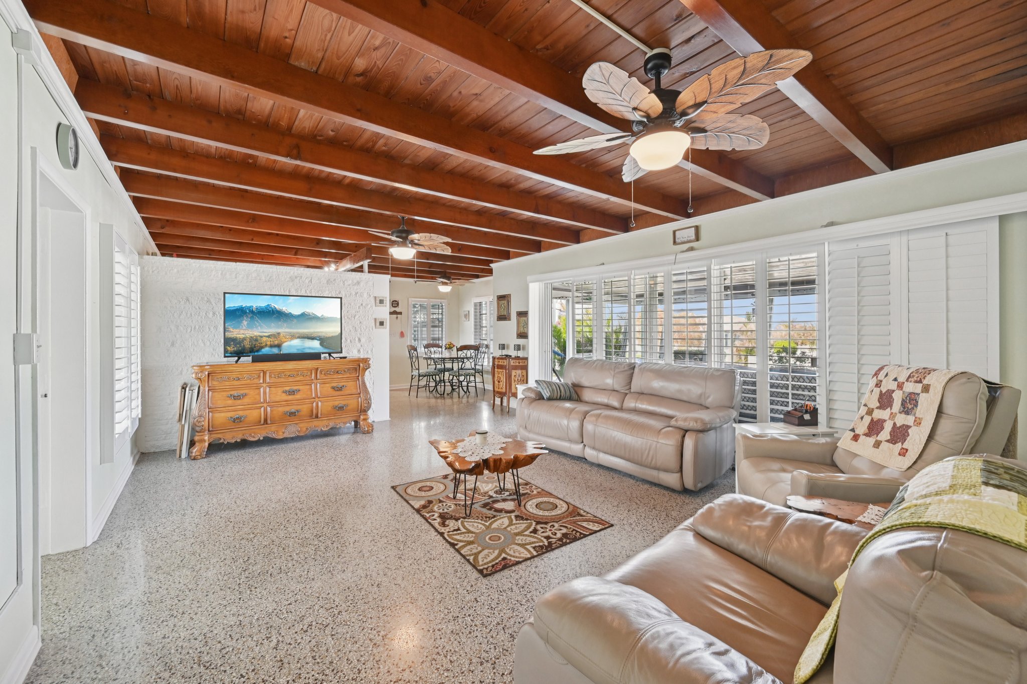 NE Skyline Dr-S1204-007.jpg