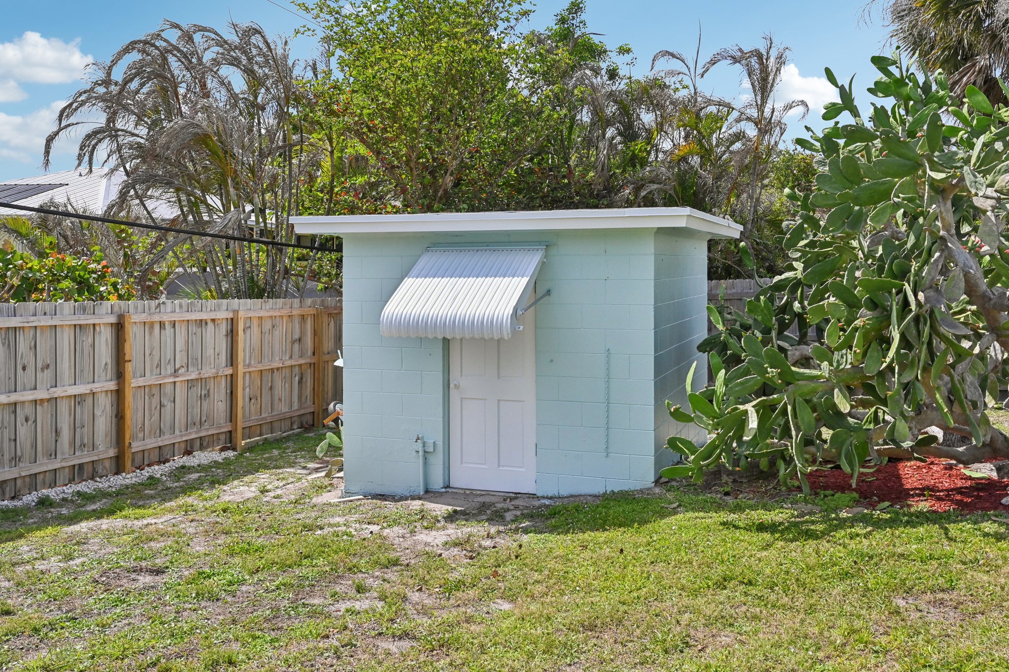 NE Skyline Dr-S1204-032.jpg