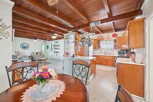 NE Skyline Dr-S1204-009.jpg