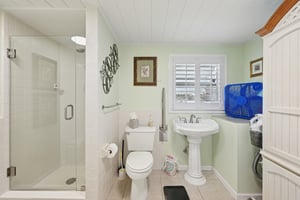 NE Skyline Dr-S1204-015.jpg