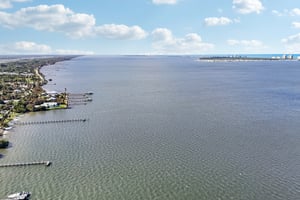 NE Skyline Dr-S1204-046.jpg