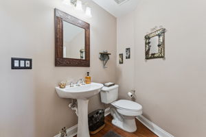  Photo 31