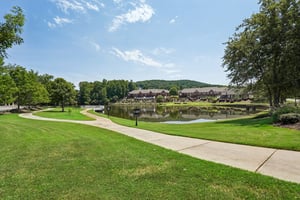 Brookes Walk-2208-907.jpg