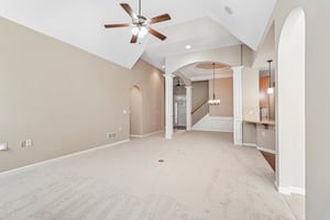 Brookes Walk-S2208-012.jpg