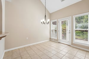 Brookes Walk-S2208-013.jpg