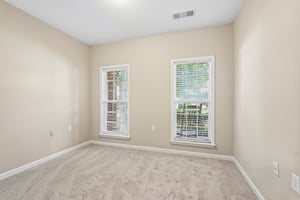 Brookes Walk-S2208-030.jpg