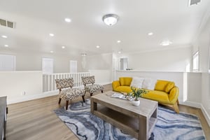 Fuchsia Ln-S2002-030.jpg