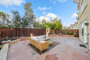 Fuchsia Ln-S2002-045.jpg