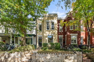 428 Kentucky Ave SE, Washington, DC 20003, USA Photo 3