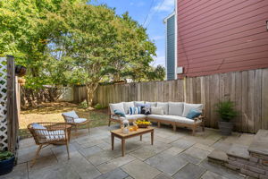 428 Kentucky Ave SE, Washington, DC 20003, USA Photo 34