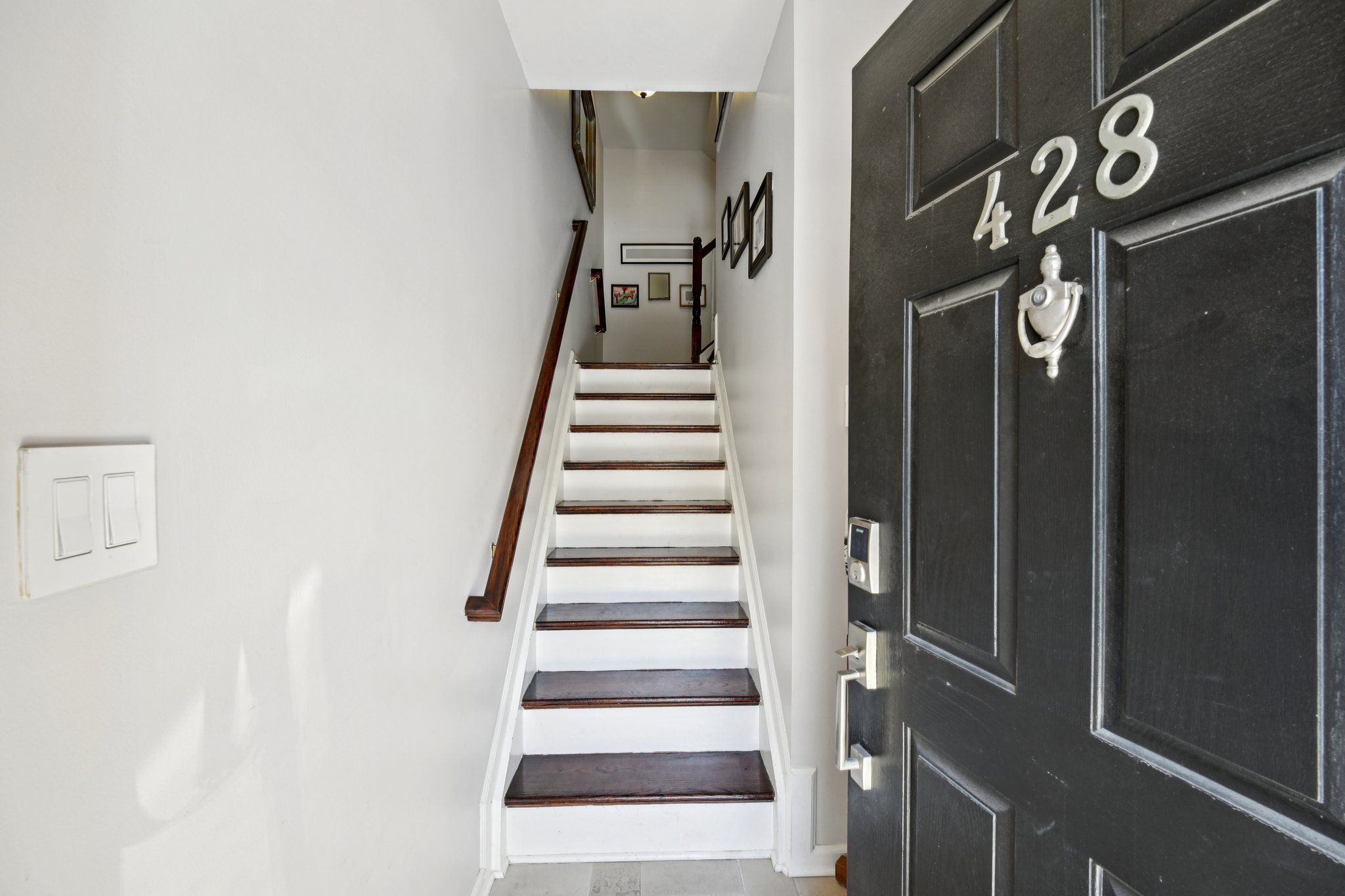 - 428 Newburgh Ct-S1304-004.jpg