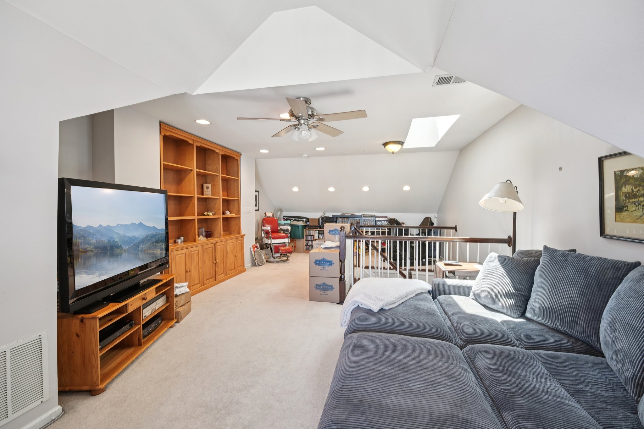 - 428 Newburgh Ct-S1304-045.jpg