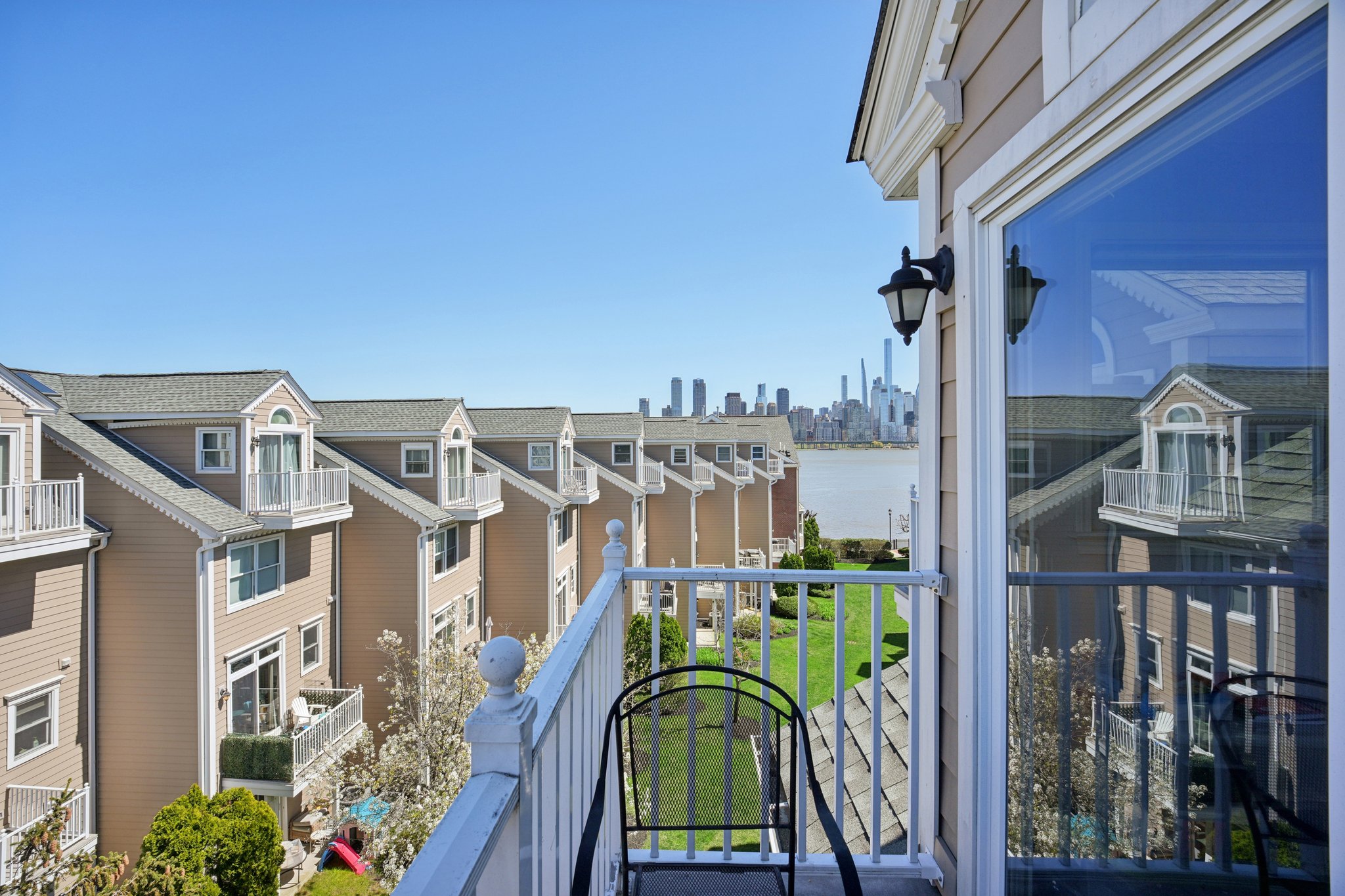 - 428 Newburgh Ct-S1304-049.jpg