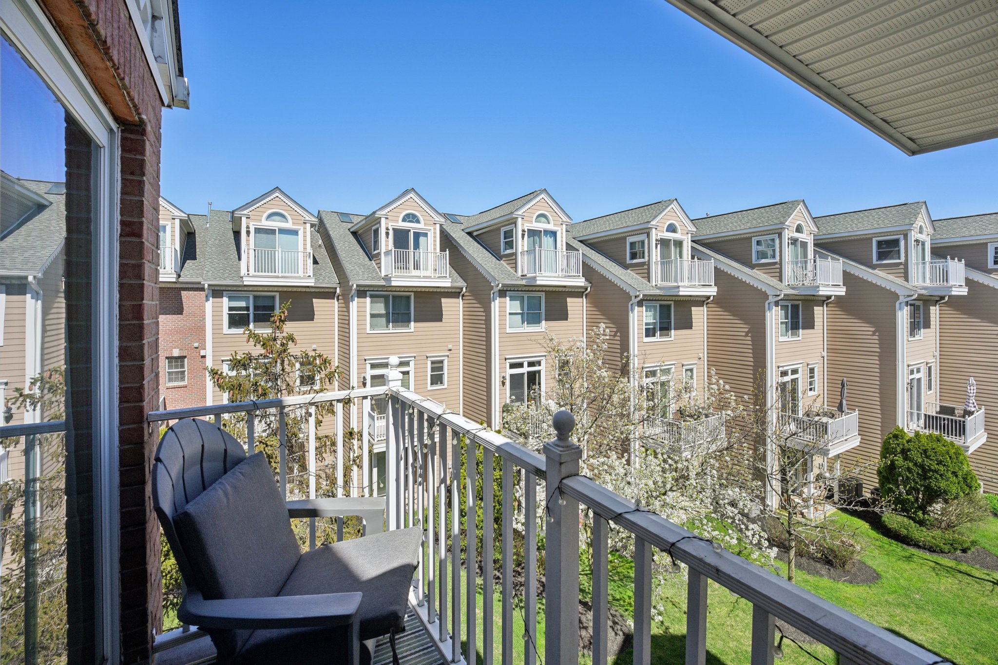 - 428 Newburgh Ct-S1304-057.jpg