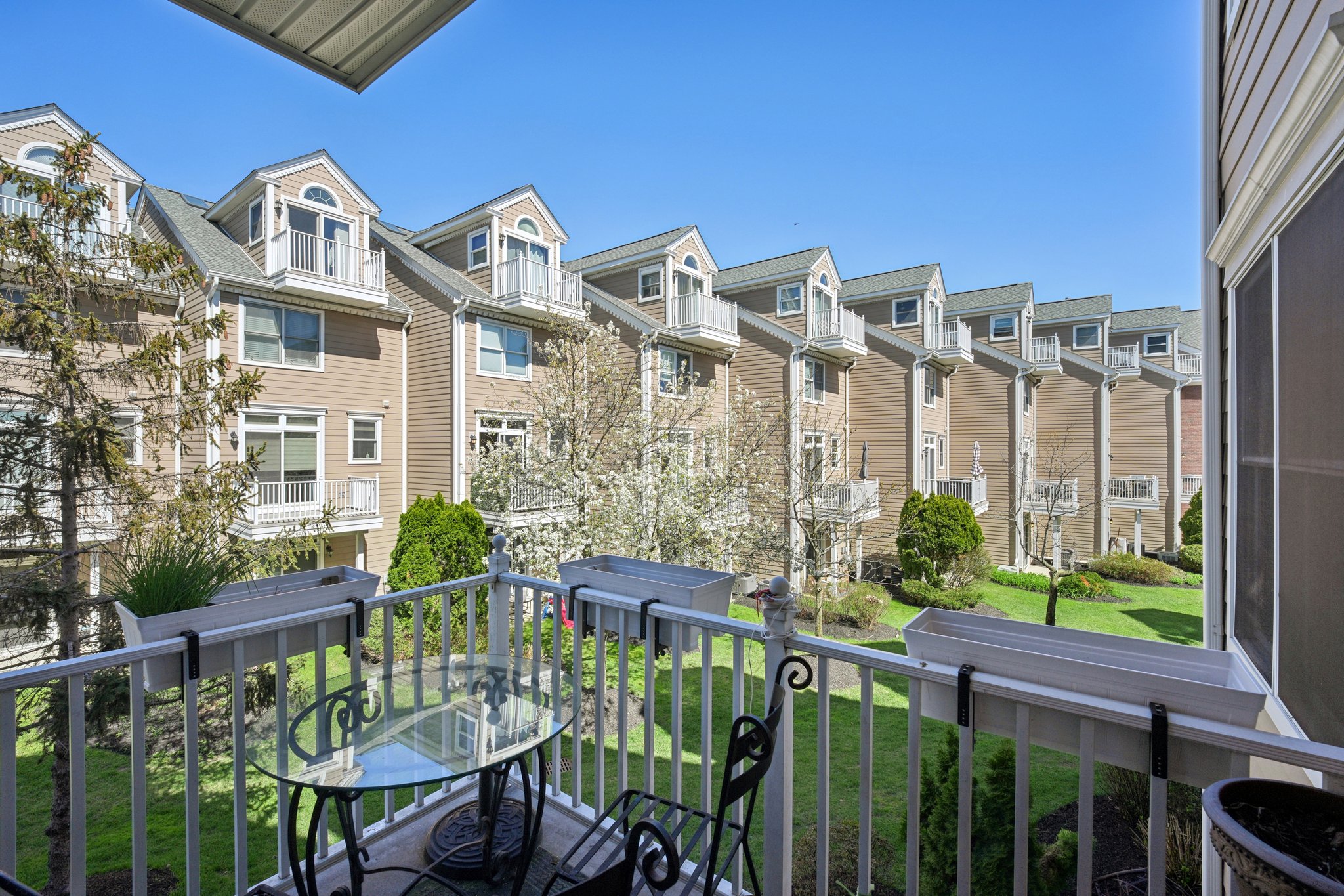 - 428 Newburgh Ct-S1304-061.jpg