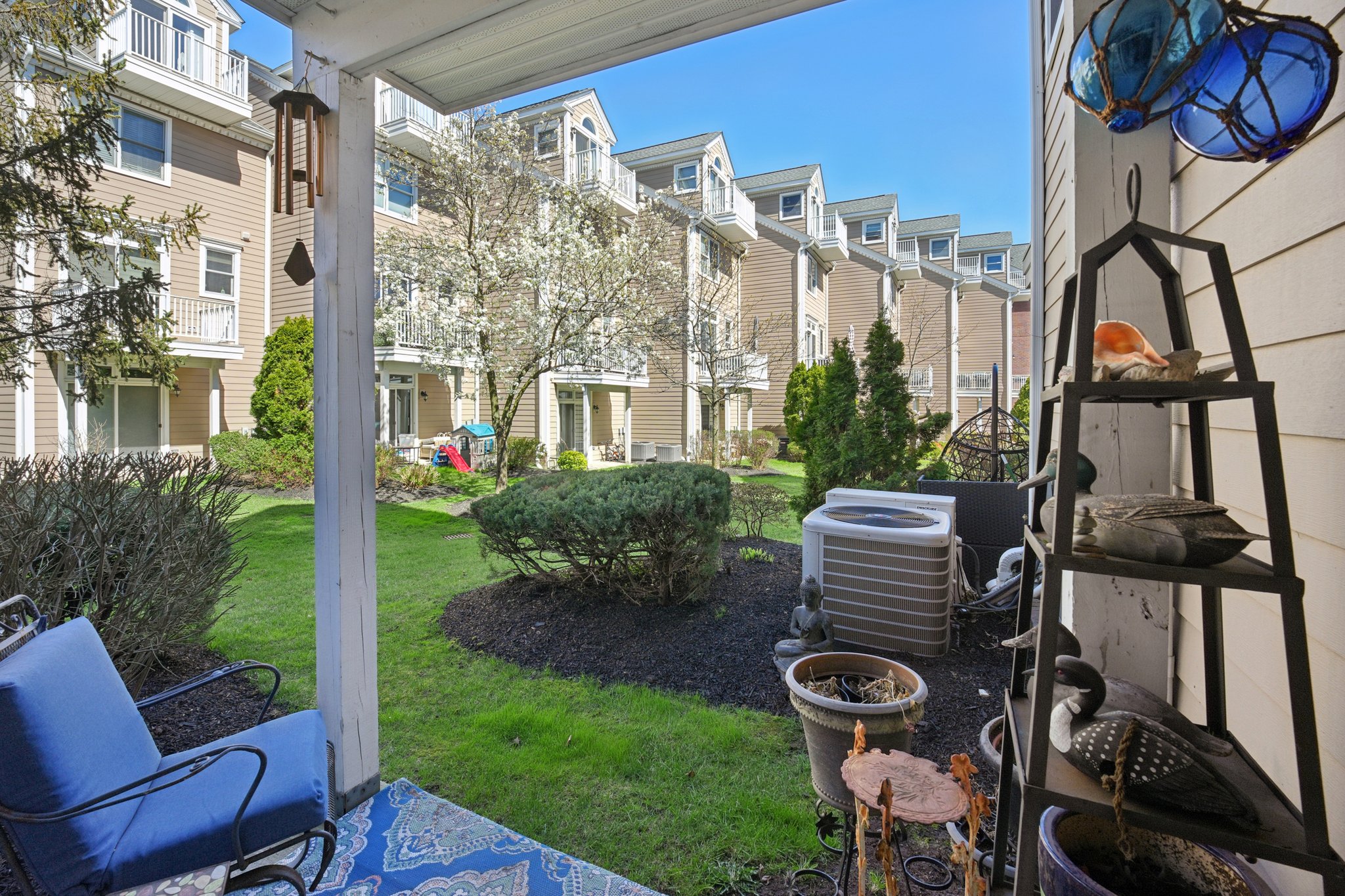 - 428 Newburgh Ct-S1304-062.jpg