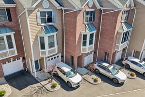 Newburgh Ct-S0904-004.jpg