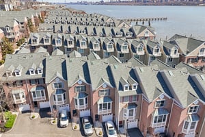 Newburgh Ct-S0904-005.jpg