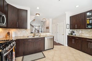 - 428 Newburgh Ct-S1304-015.jpg