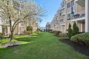 - 428 Newburgh Ct-S1304-064.jpg