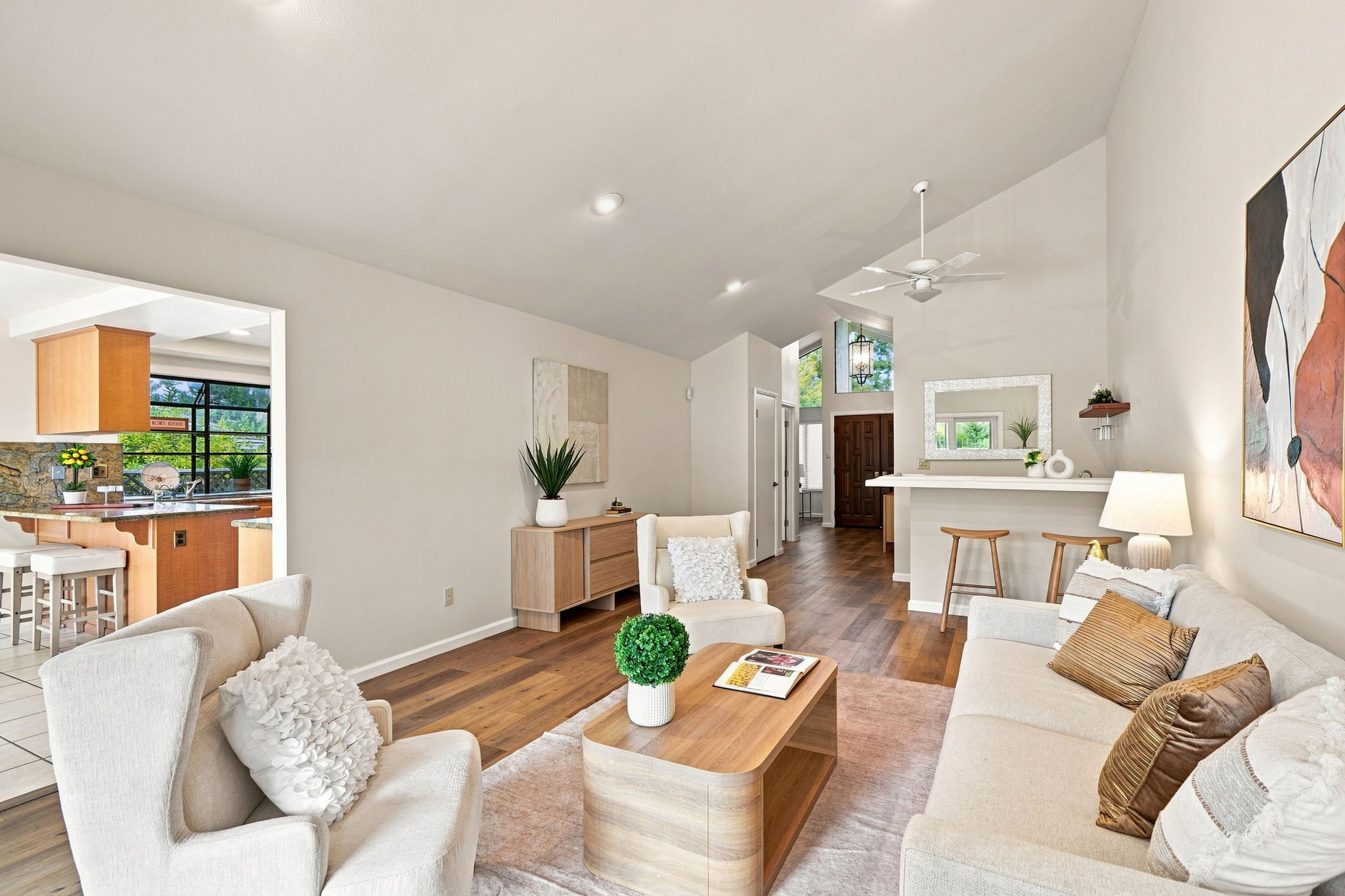 010_F8_428 Saddlebrook Ln