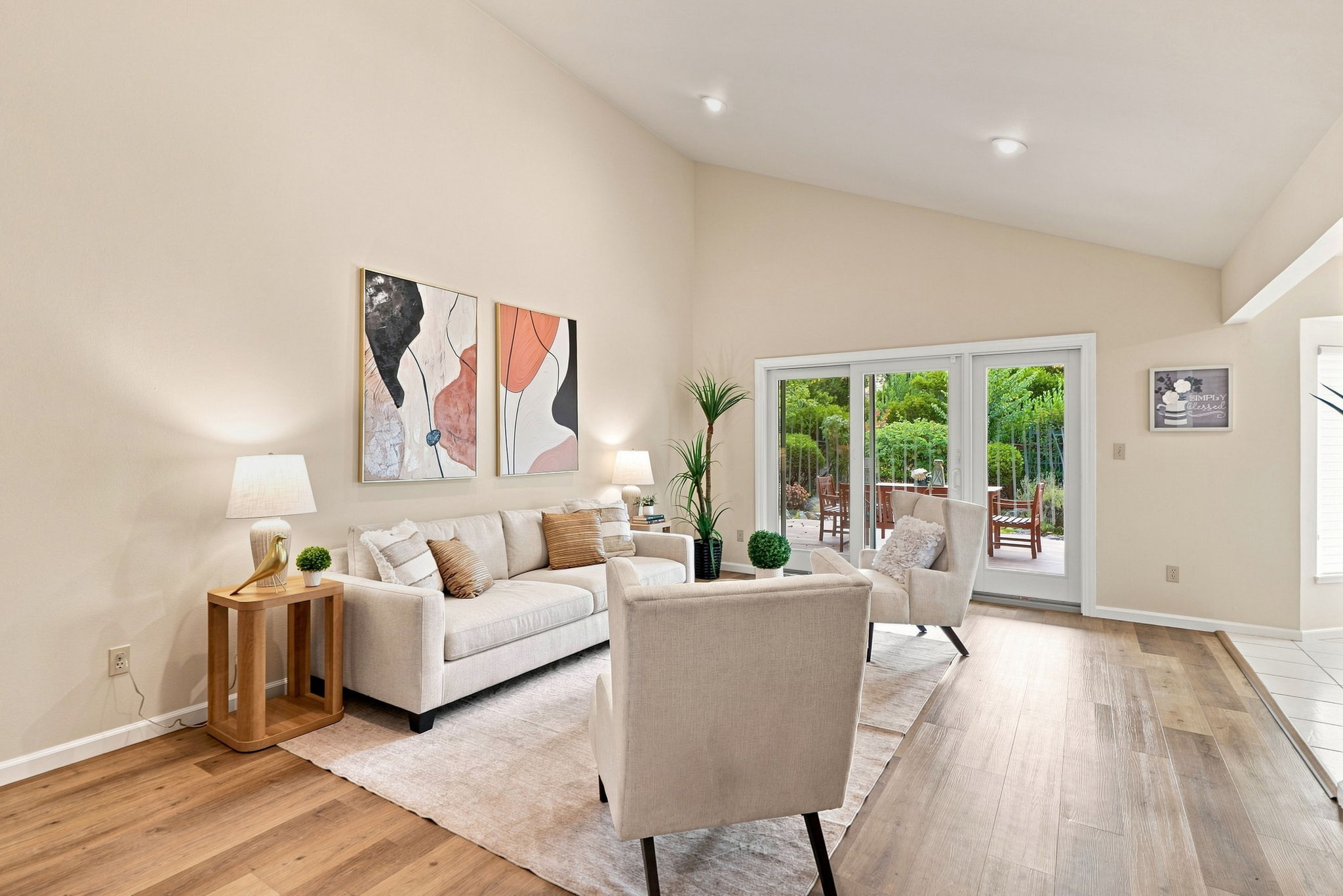 011_F8_428 Saddlebrook Ln