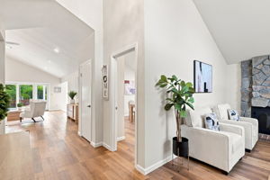 005_F8_428 Saddlebrook Ln