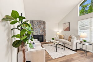 006_F8_428 Saddlebrook Ln