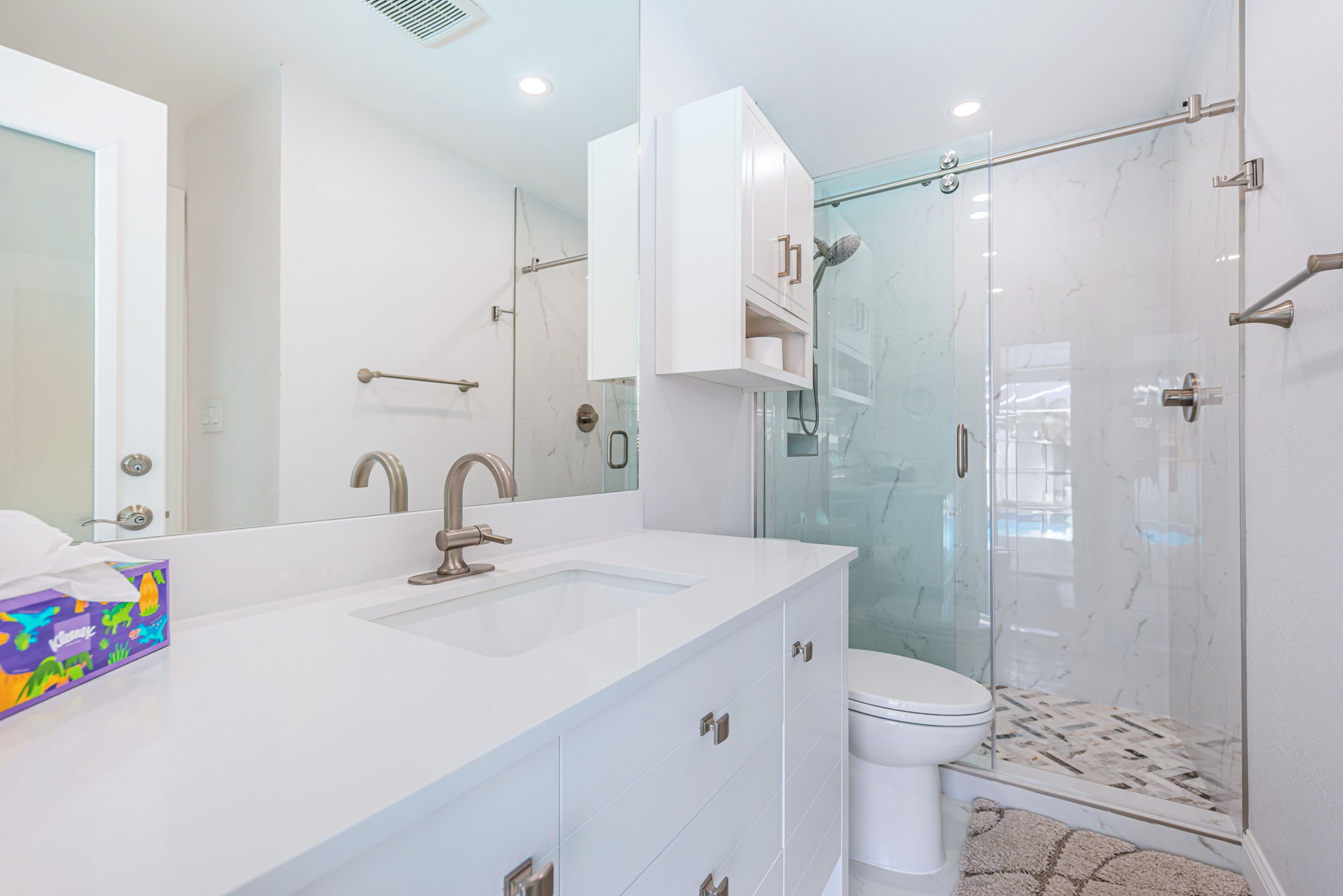 Bathroom 2a-2