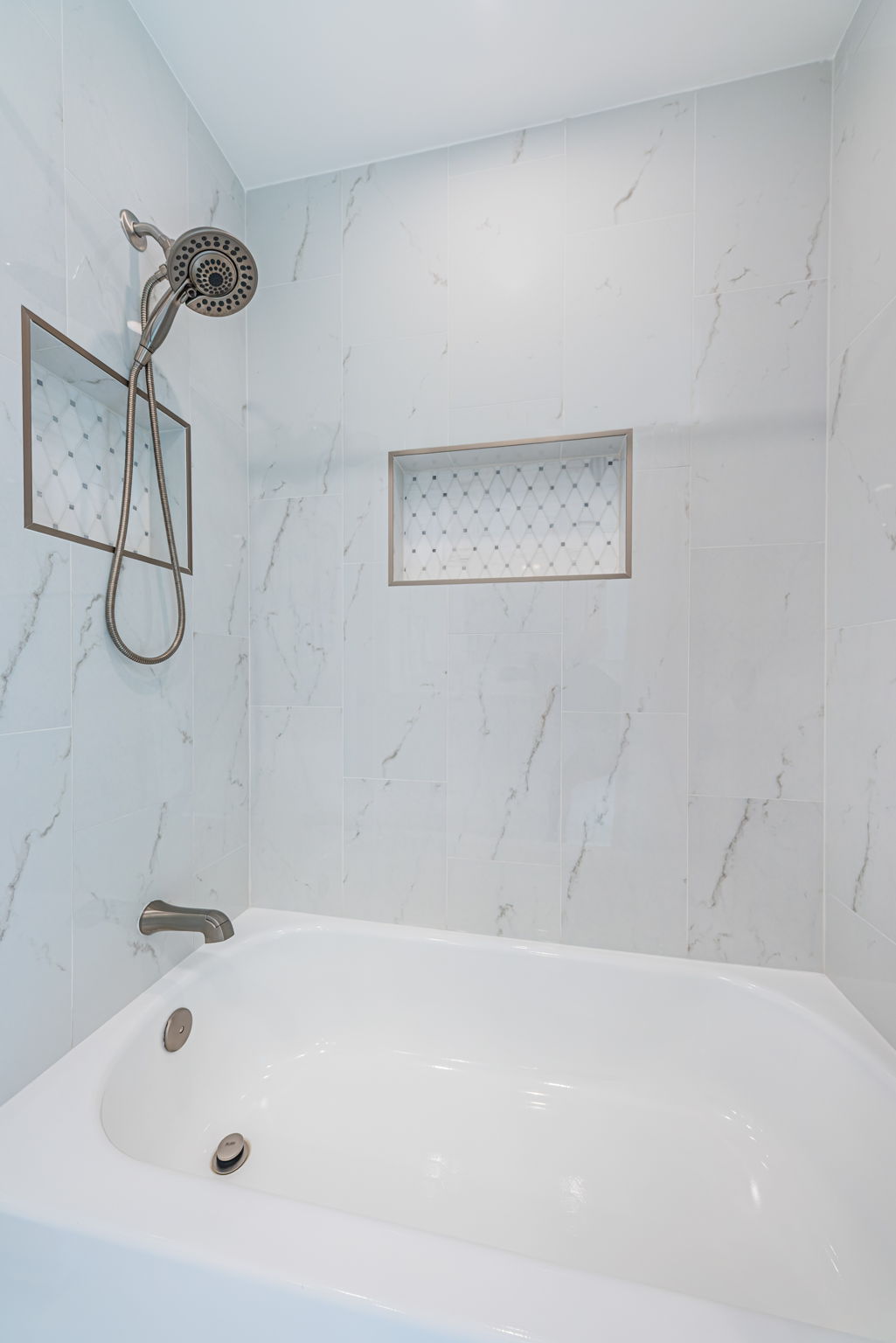 Bathroom 3c
