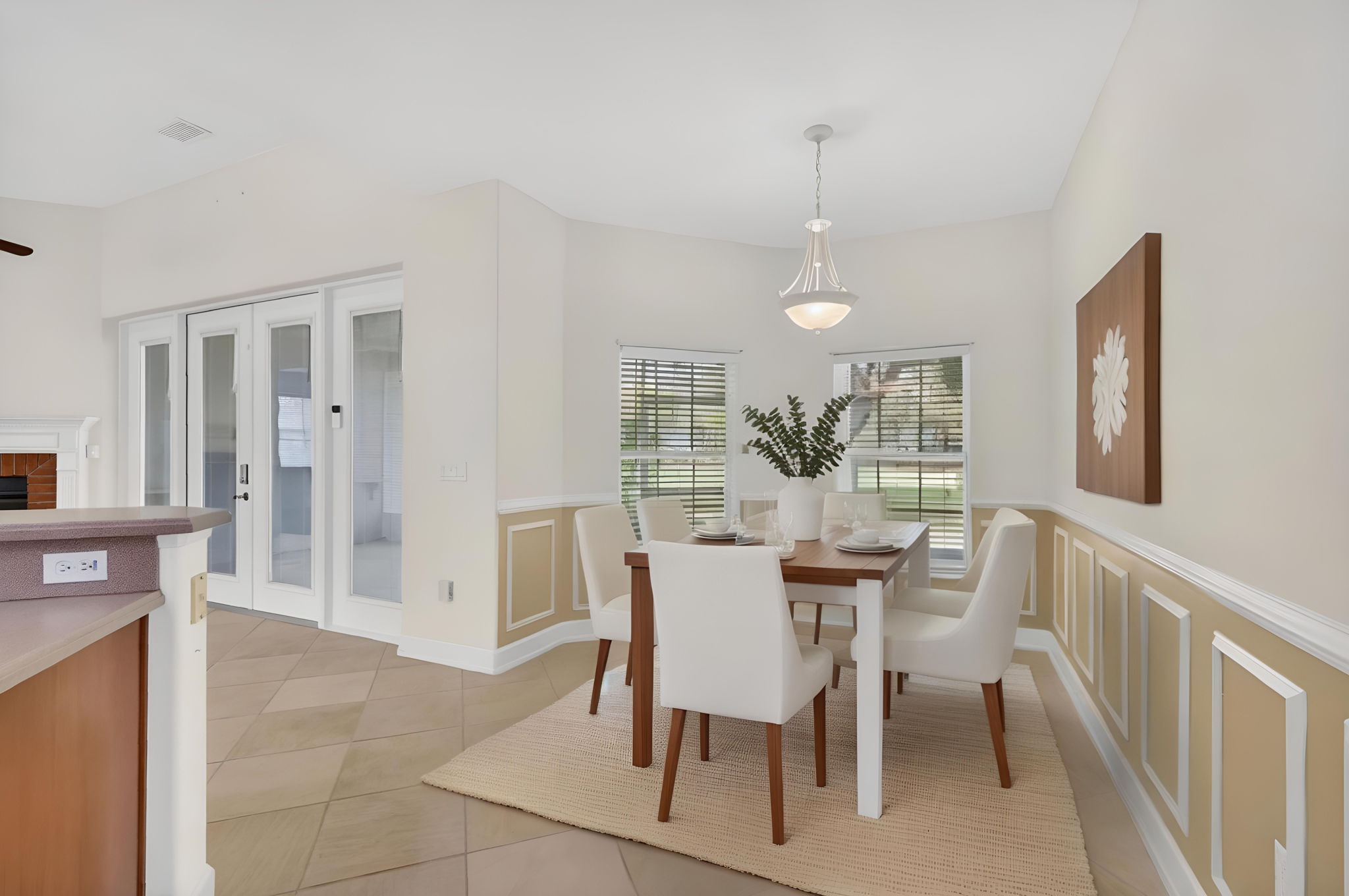 Dinette-Virtually Staged